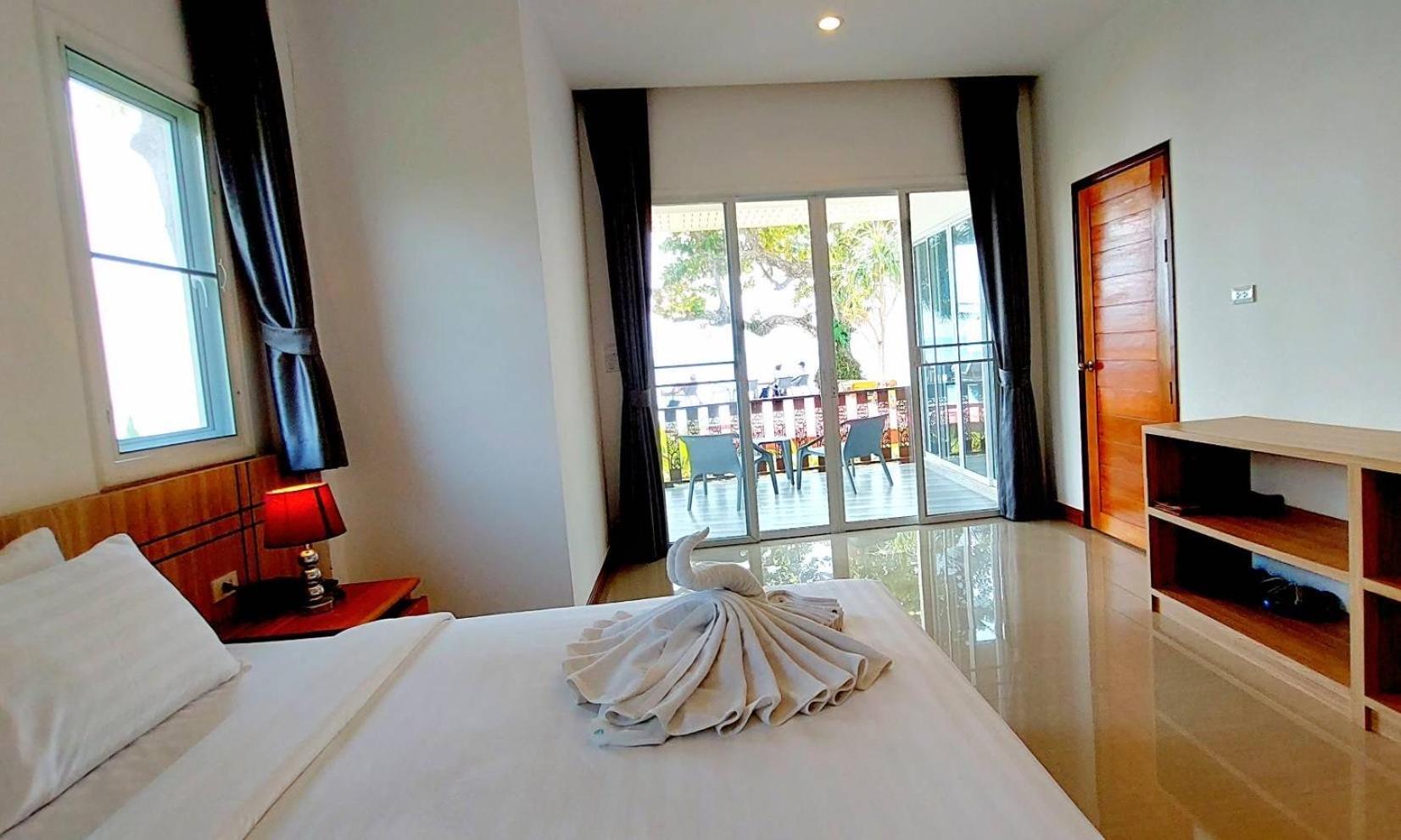 Horizon Beach Resort Koh Jum Exterior foto