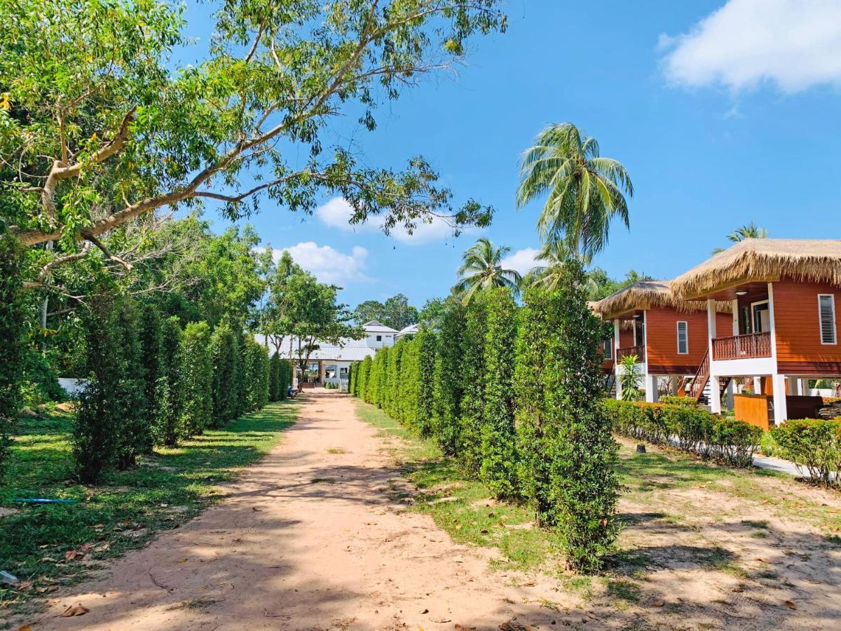 Horizon Beach Resort Koh Jum Exterior foto
